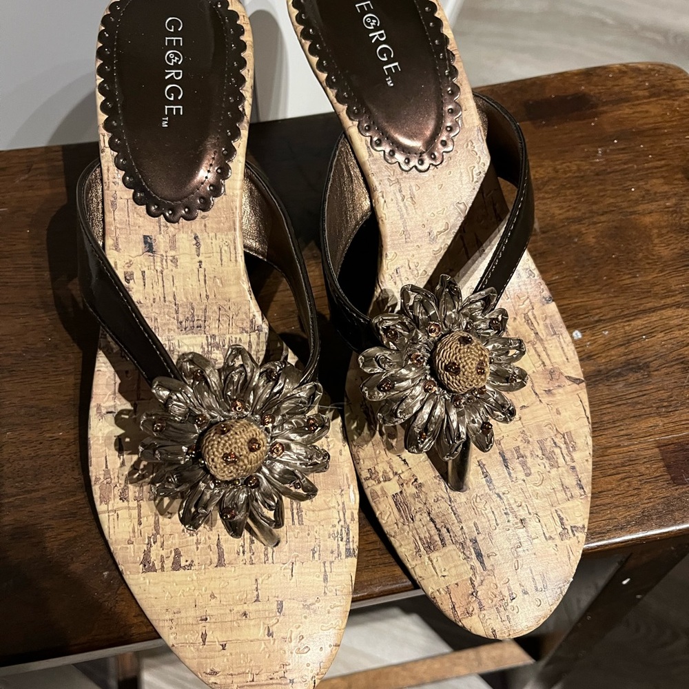 Ladies sandals